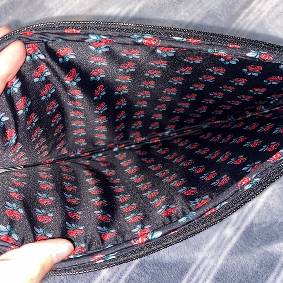 Vera bradley iPad case - Picture 2 of 8